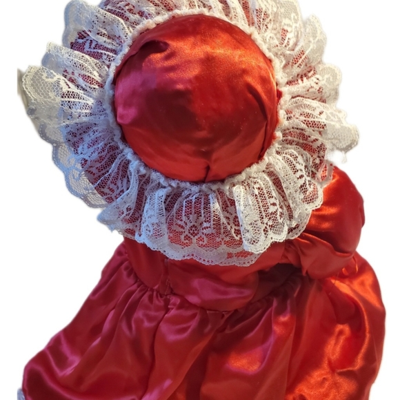 Vintage Teddy Bear On Stand w Satin & Lace Dress & Hat 15"H Great Condition - Picture 4 of 12